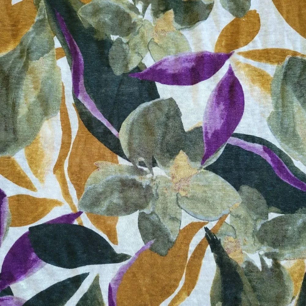 Tahari Floral💐 Linen Top - NWT - Picture 5 of 12